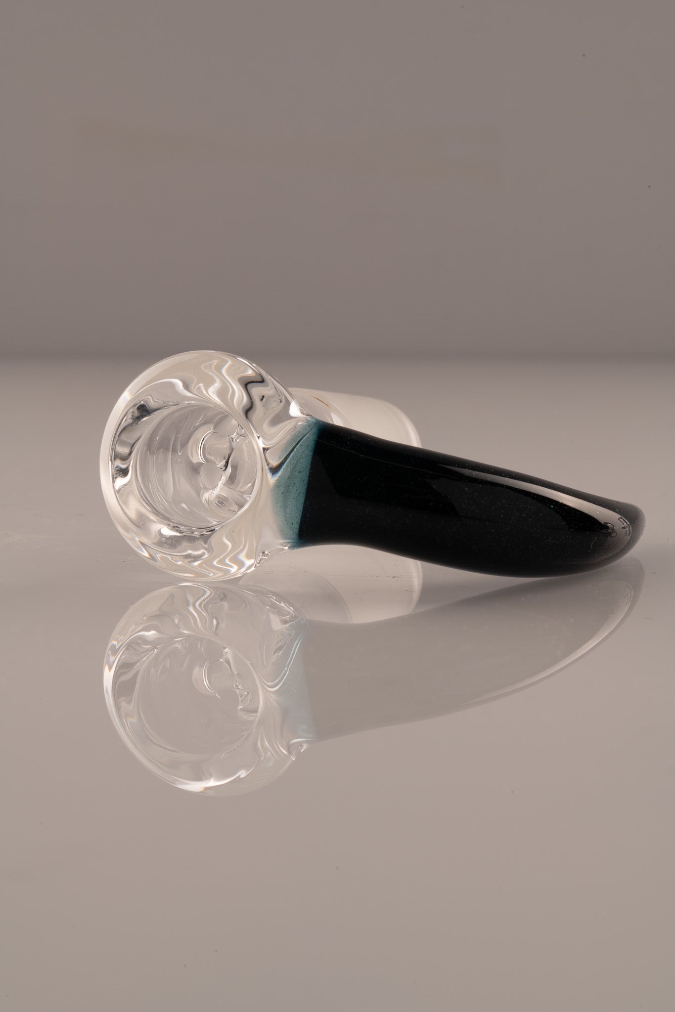 Green Belt Glass - 18mm 4 Hole Accented Horn Slide - 11