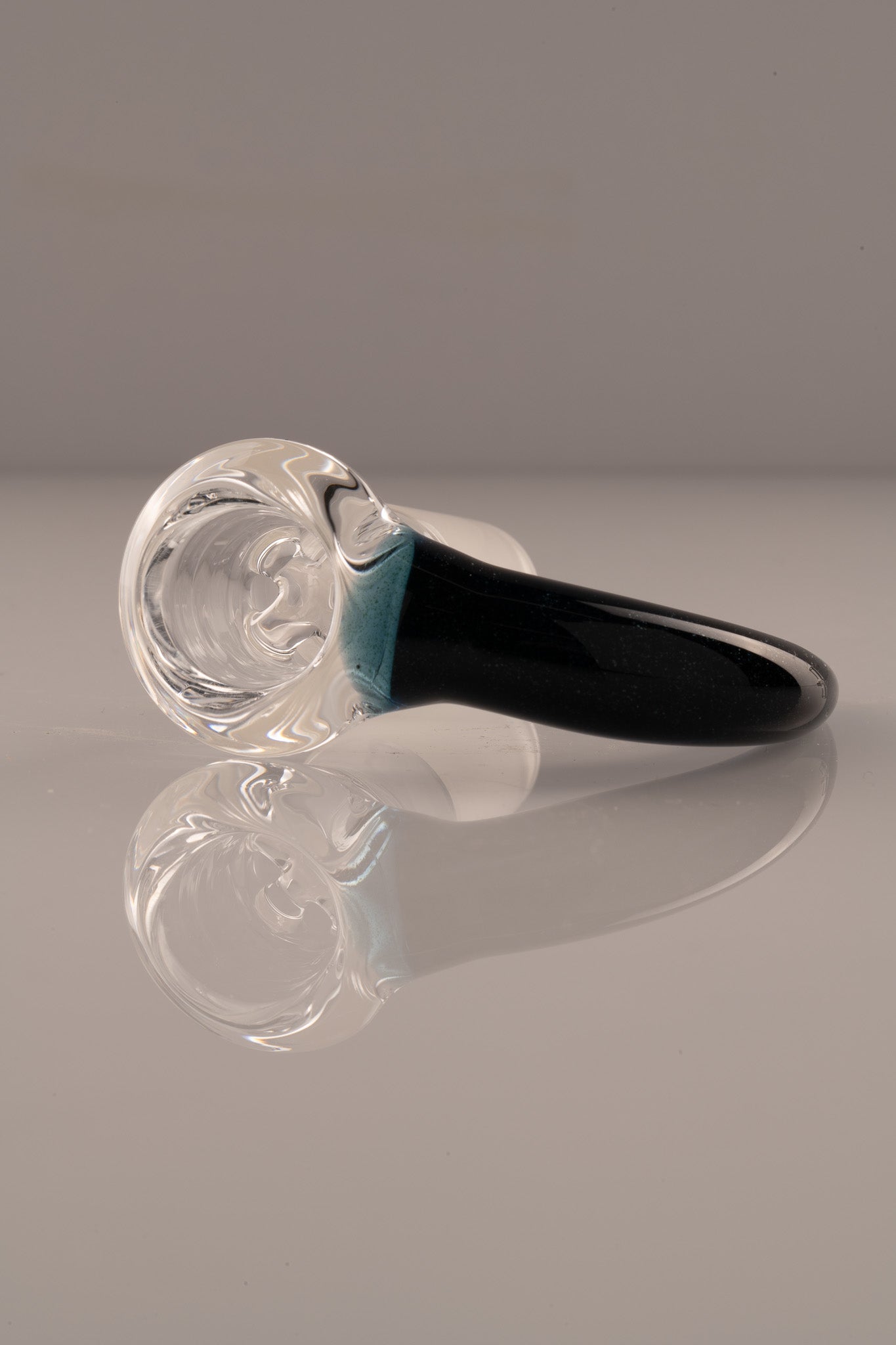 Green Belt Glass - 18mm 4 Hole Accented Horn Slide - 12