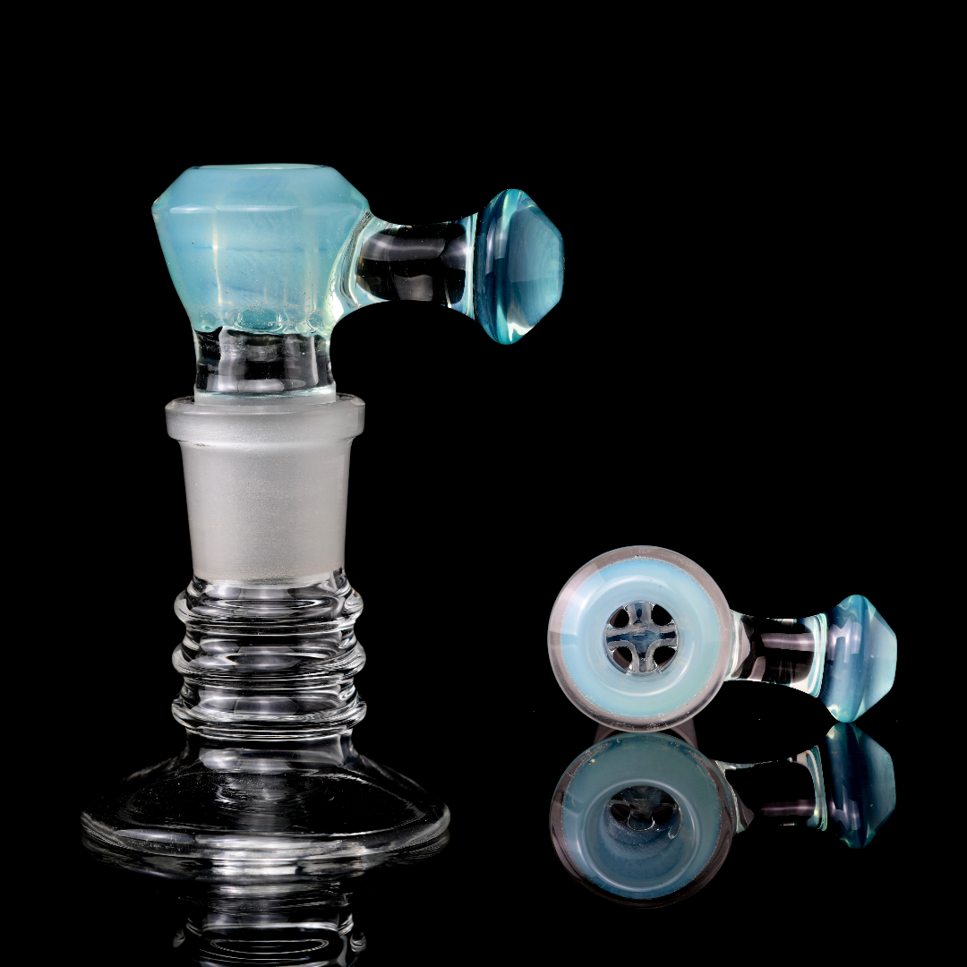 Dig Glassworks - Oeuf de merle à 4 trous de 18 mm sous une glissière transparente
