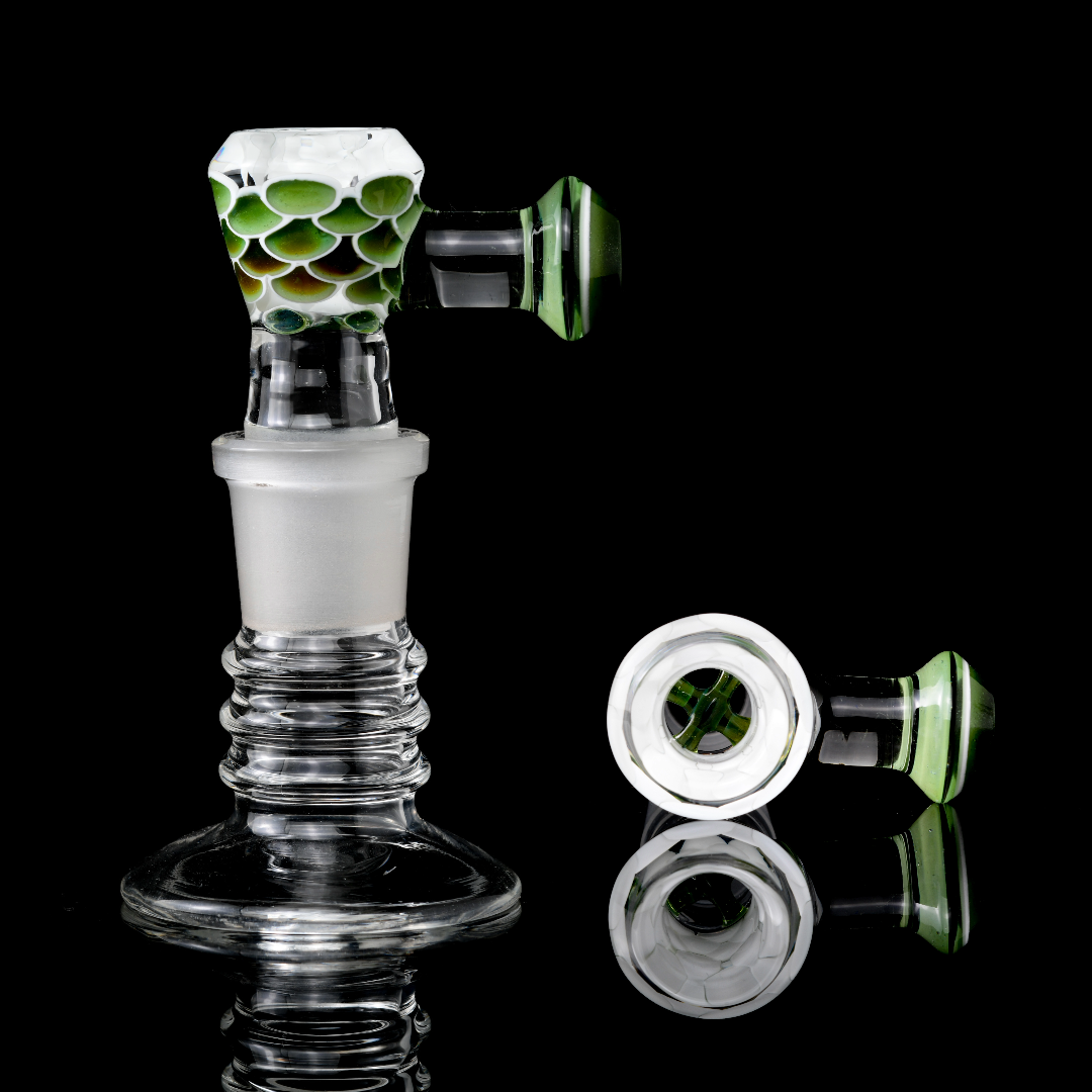 Dig Glassworks - Diapositive 18 mm 4 trous Aventurine mystère x Dotstack blanc