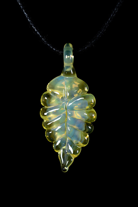 Kitty Meow Glass - Leaf Pendant - Silver Serum (CFL)