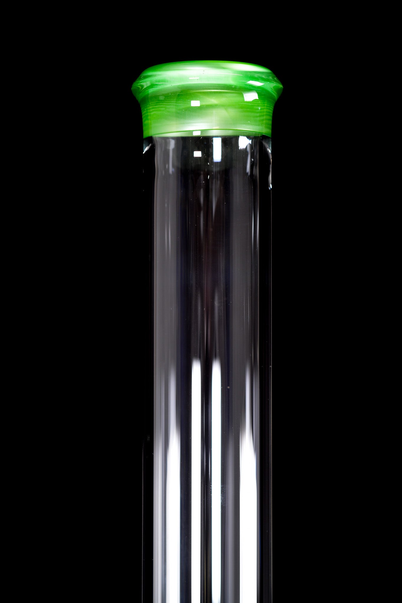 Green Belt Glass - Colour Accented Stemline - Chromium