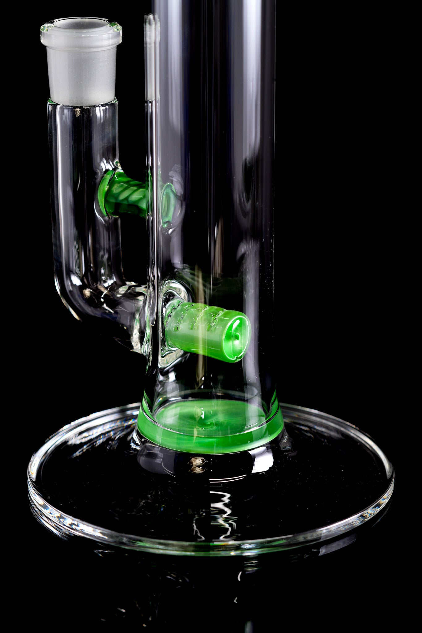 Green Belt Glass - Colour Accented Stemline - Chromium