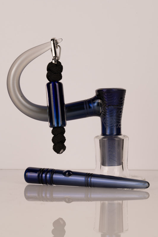 Thill Glassworks - 18mm 4 Hole 2 Tone Carved Slide Set w/Poker & Bead - Cobalt Over Electrum