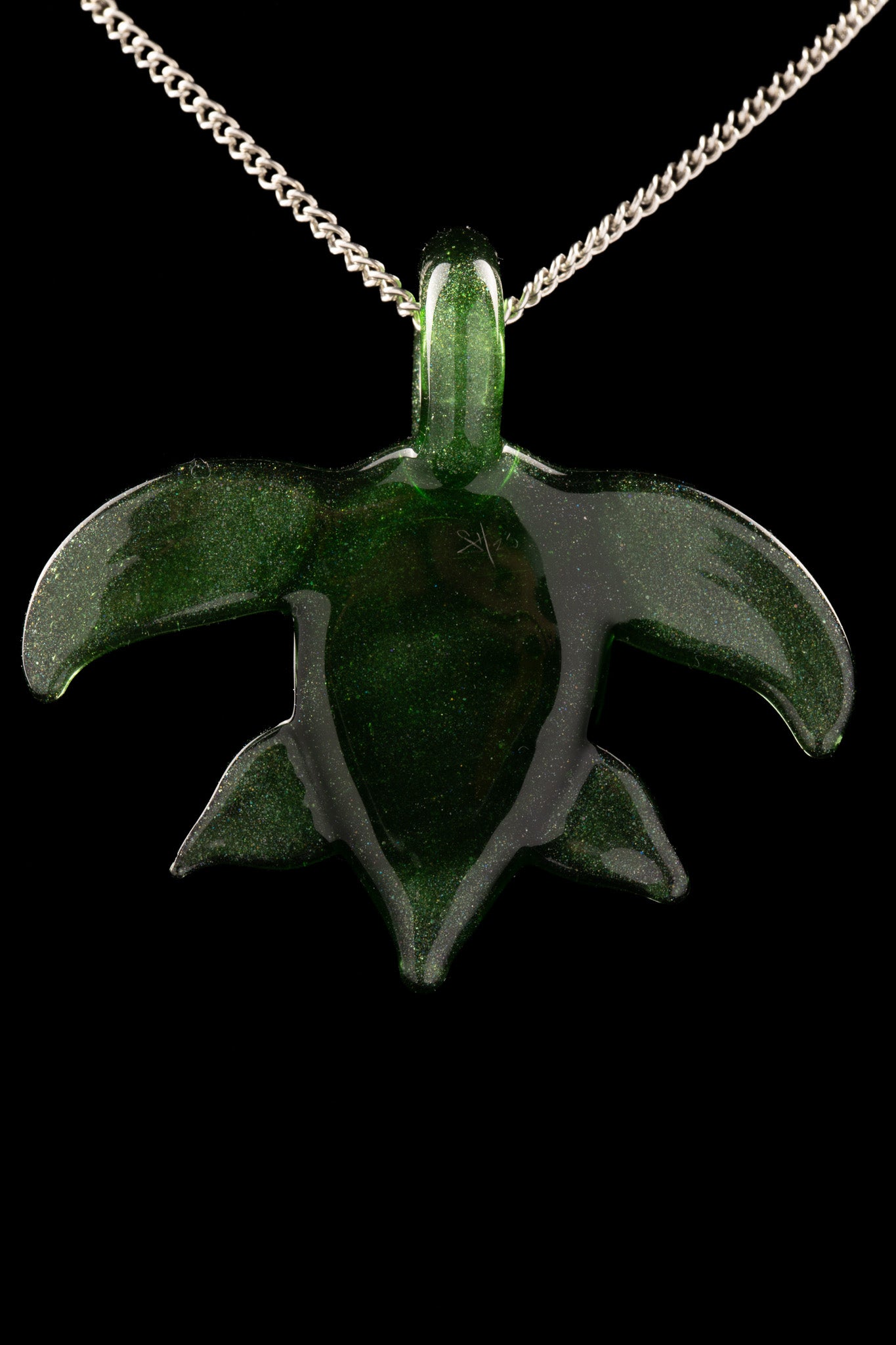 Steve H Glass - Green Turtle Pendant