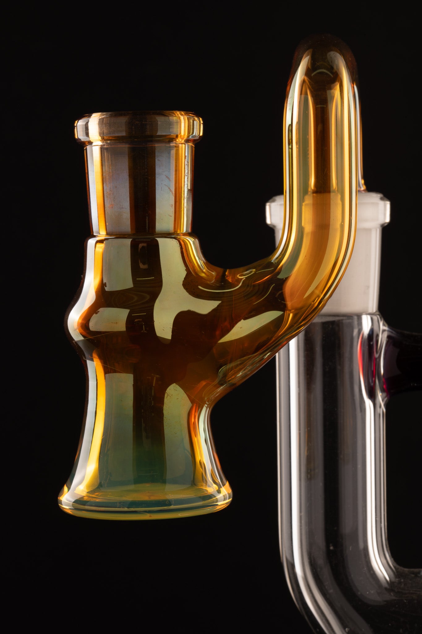 Oleg  - 18mm 90° Fumed Dry Ash Catcher - 3