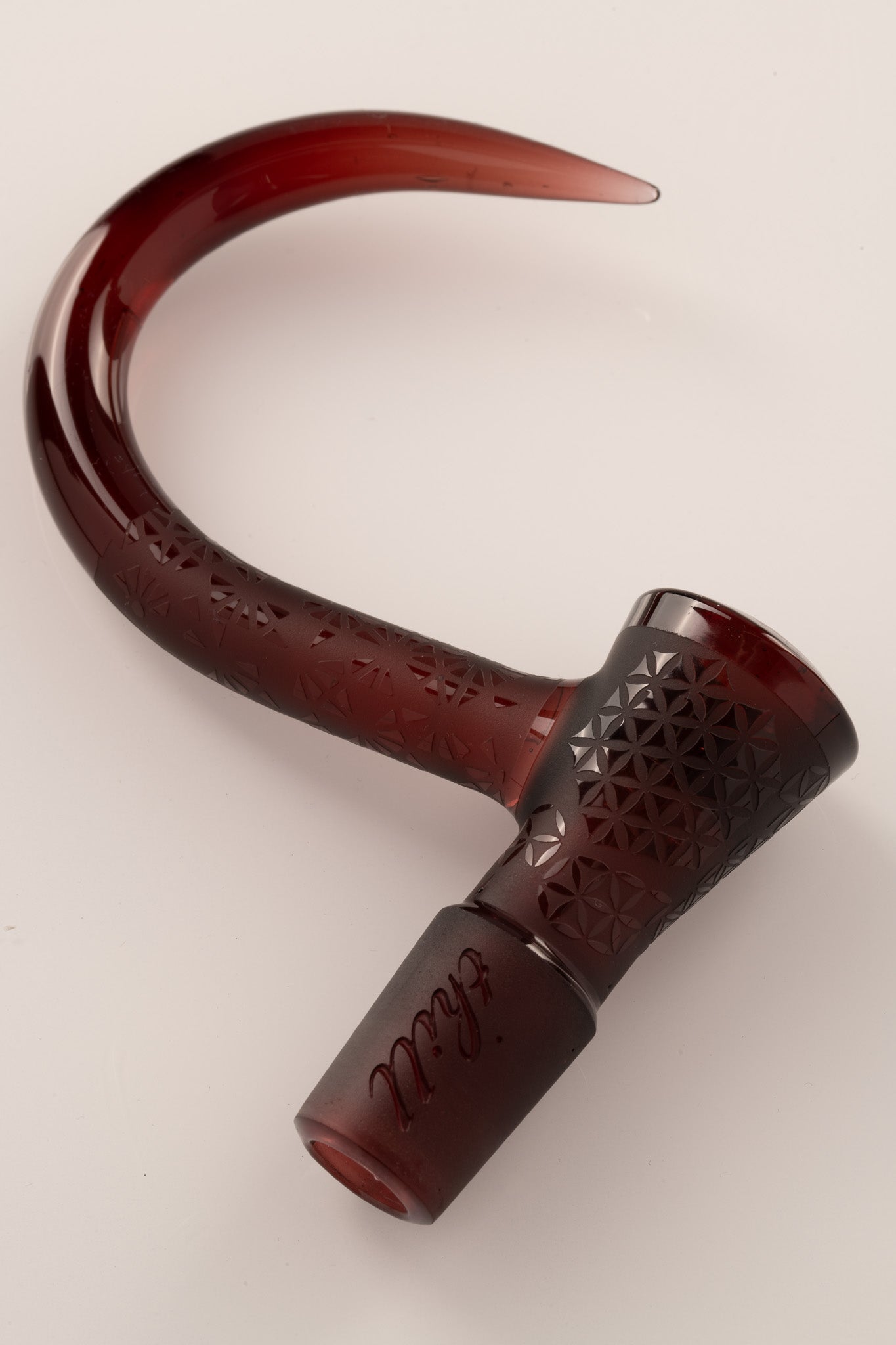 Thill Glassworks - 18mm 4-Hole Carved Single Colour