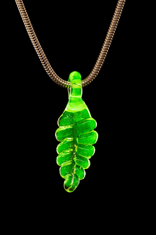 Kitty Meow Glass - Full Colour Leaf Pendant - 9