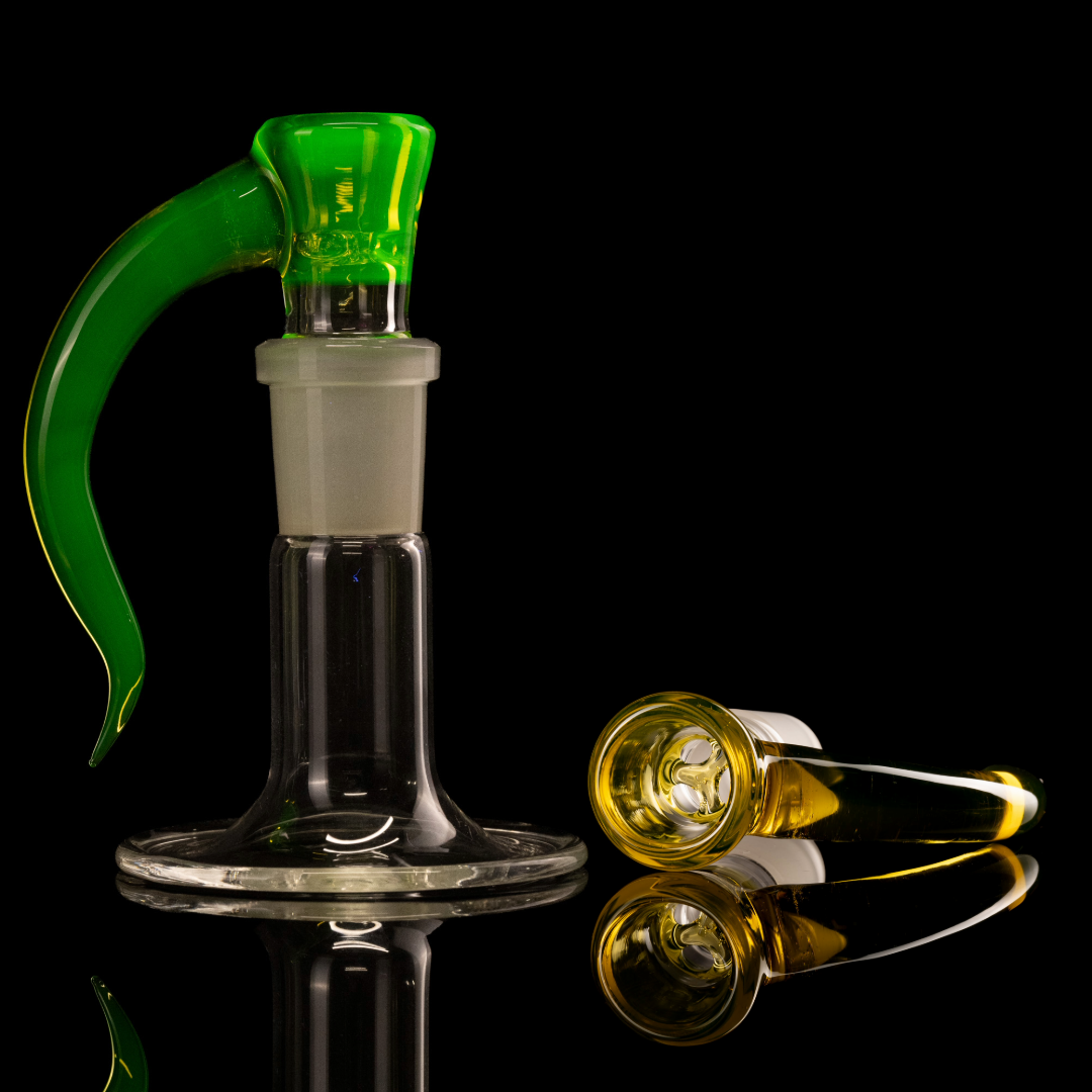 Asu Glass - 18mm 3 Hole Horn Slide - 15