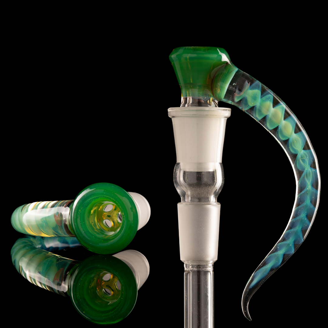 Asu Glass - 18mm 3-Hole Accented Zanfirico Horn Slide - Wintergreen