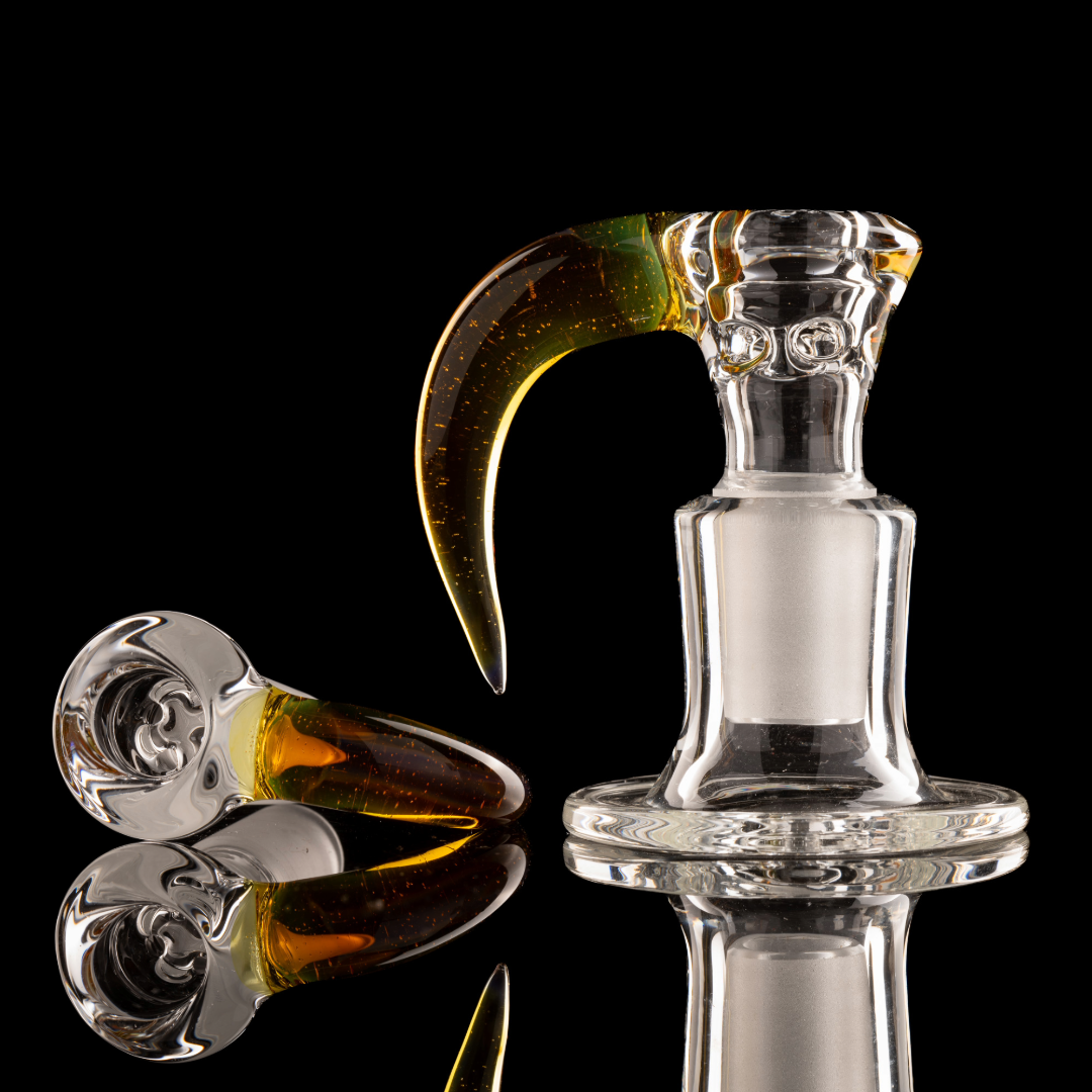 Green Belt Glass - 18mm 4 Hole Clear Slide W/ Colour Horn - NS Yellow