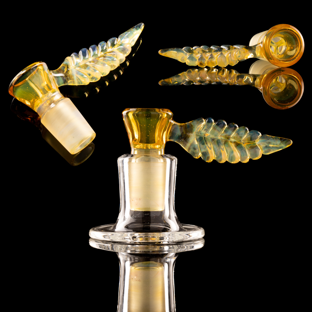 Asu Glass - Full Work 18mm 3 Hole w/ Leaf Handle - Vaxxine